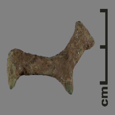 Figurine. Small short-legged quadruped. Bronze.; YPM BC 031136