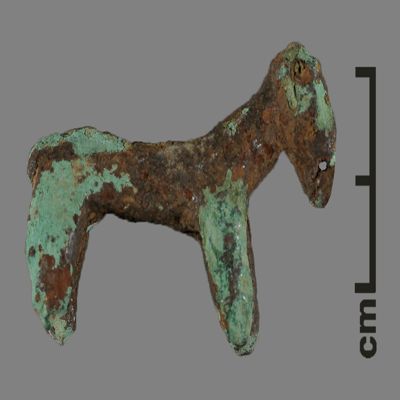 Figurine. Quadruped with pierced snout. Bronze.; YPM BC 031134