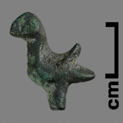 Figurine. Bird with feet joined to form peg. Bronze.; YPM BC 031174