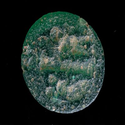 Amulet. Green stone.; YPM BC 038608