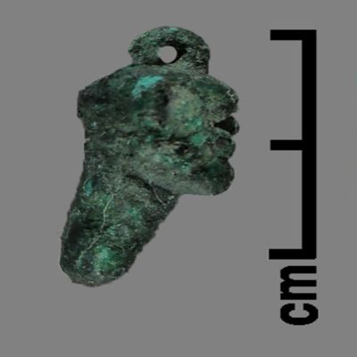 <bdi class="metadata-value">Amulet(?). Head with suspension loop and peg-like neck (Pazuzu?). Bronze.; YPM BC 031169</bdi>